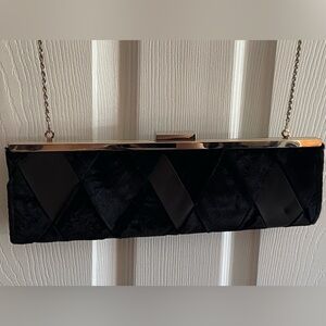 La Regale Elegant Formal Black Velvet & Satin Evening Purse Crossbody or Clutch